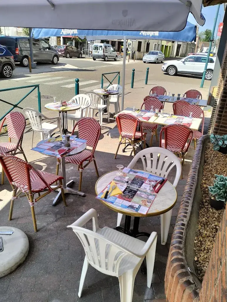 La courvilloise restaurant in Courville-sur-Eure