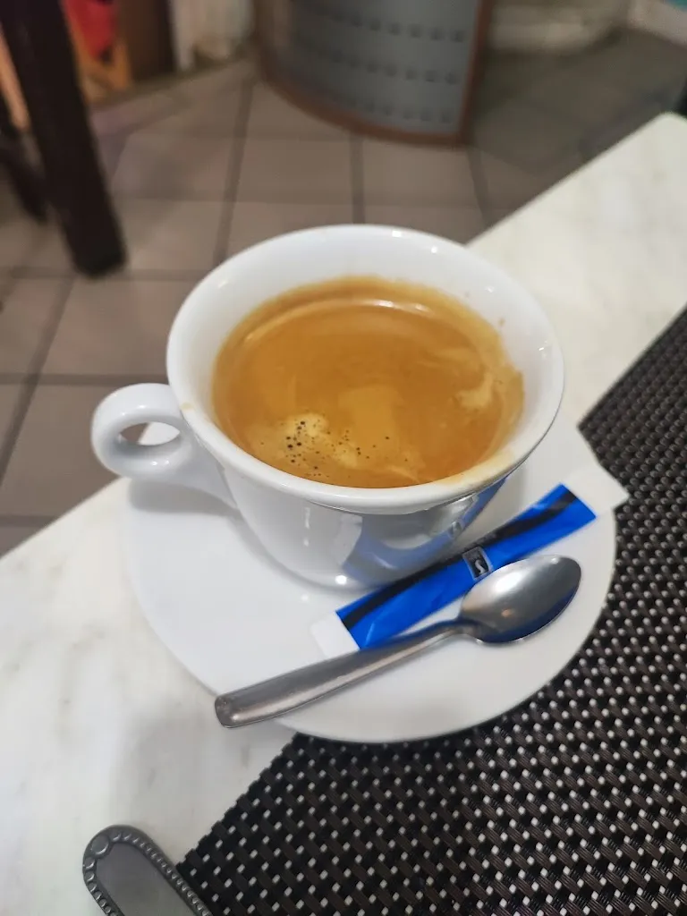 Julie Guirriec_Torrefaction de la Forge SARL_Courville-sur-Eure_review