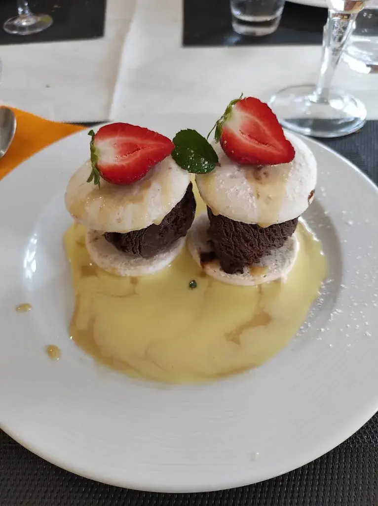 Menu_Aux Hôtes Gourmands_Fontaine-la-Guyon_image_5