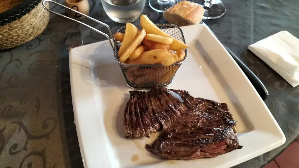 L'Auberge du Terroir_Douchy-Montcorbon_slider_image_3