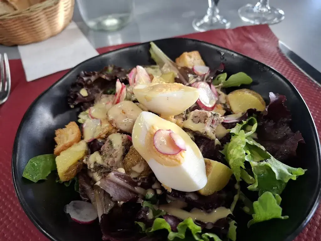 Alfred Kofler_Café de la Poste chez TOTO_Ampuis_review