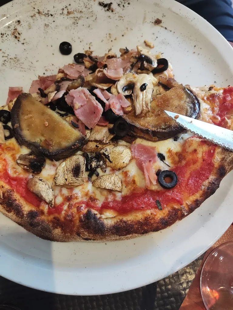 Bellarosa Feu De Bois_Épernon_slider_image_2