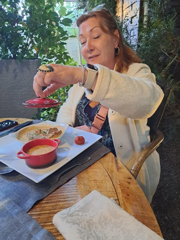 Mikhail Milner_Le Jordan's_Cinq-Mars-la-Pile_review