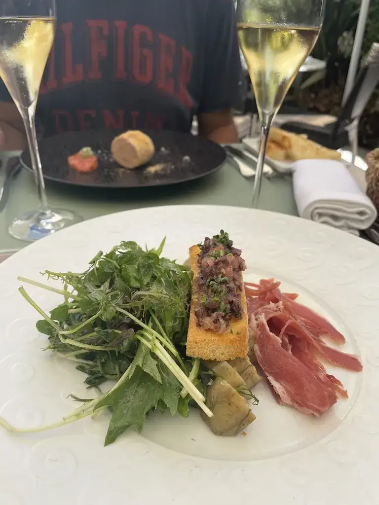 Andreea N_Au Coin Des Halles_Langeais_review