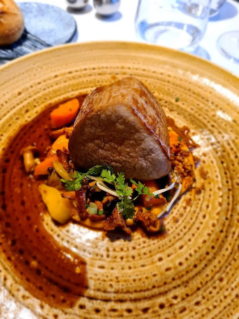 Jean-Marie Poppe_La Maison Tourangelle_Savonnières_review