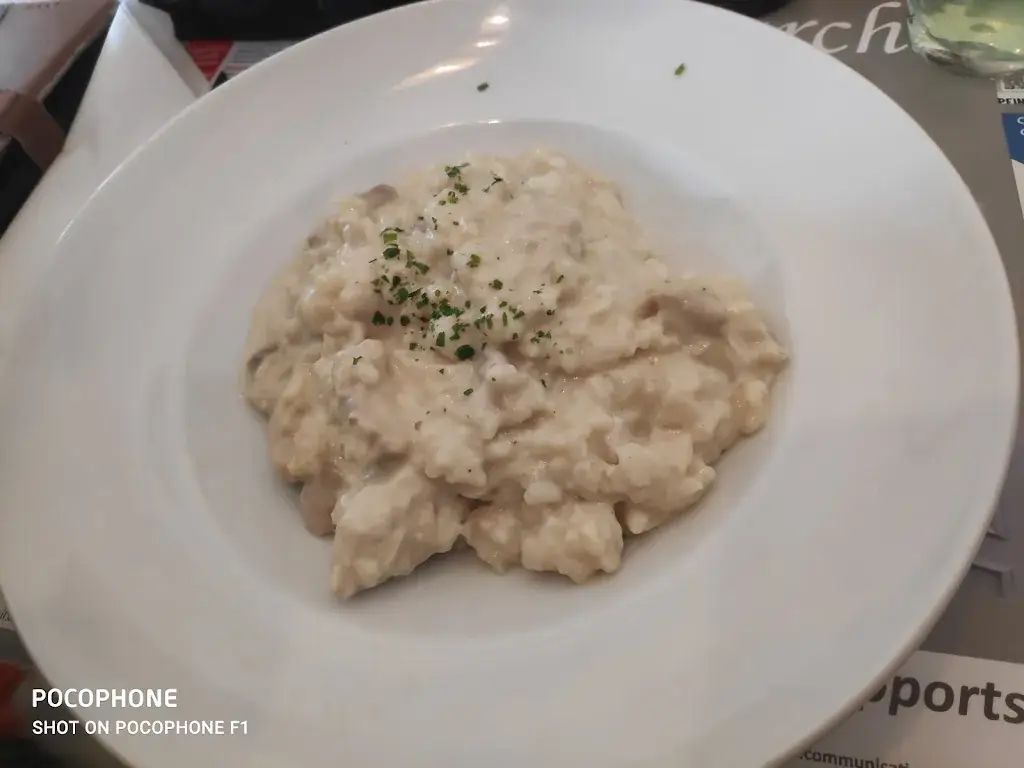 Christophe Ruks_Bar du Marché - Hotel Restaurant Bar_Langeais_recensione