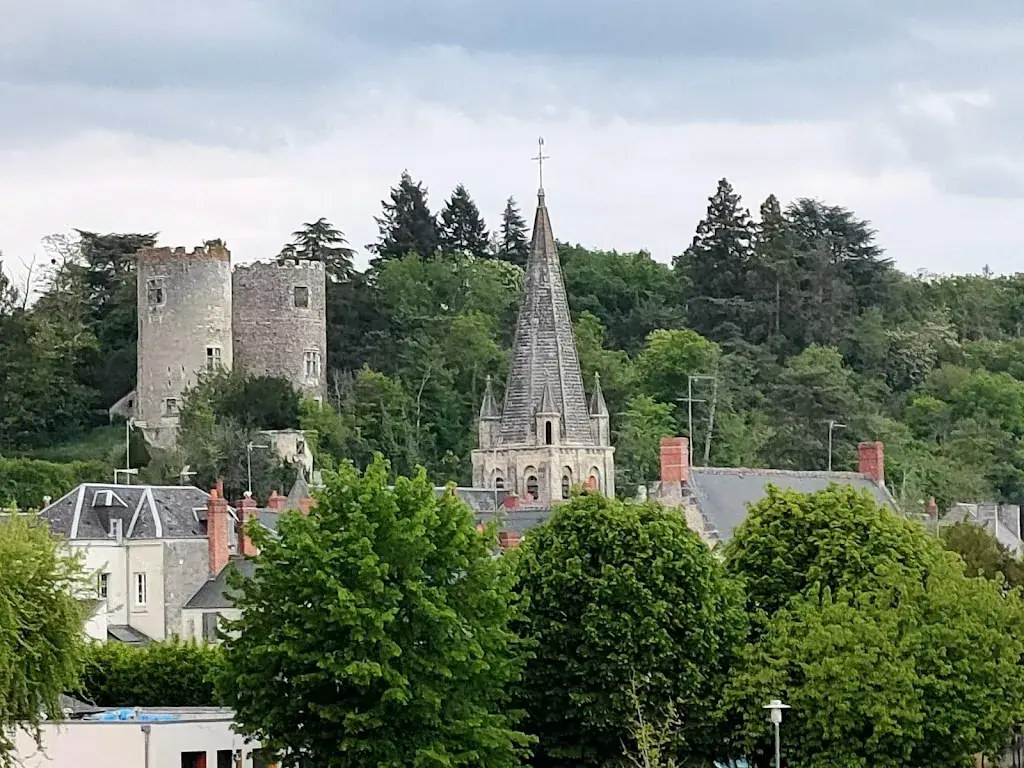 Cinq-Mars-la-Pile restaurant in Cinq-Mars-la-Pile