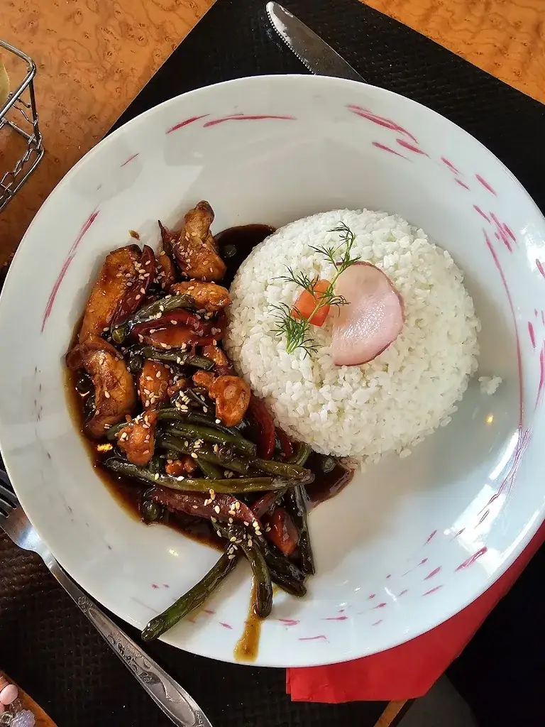 Le Continental_Dammarie-les-Lys_slider_image_2