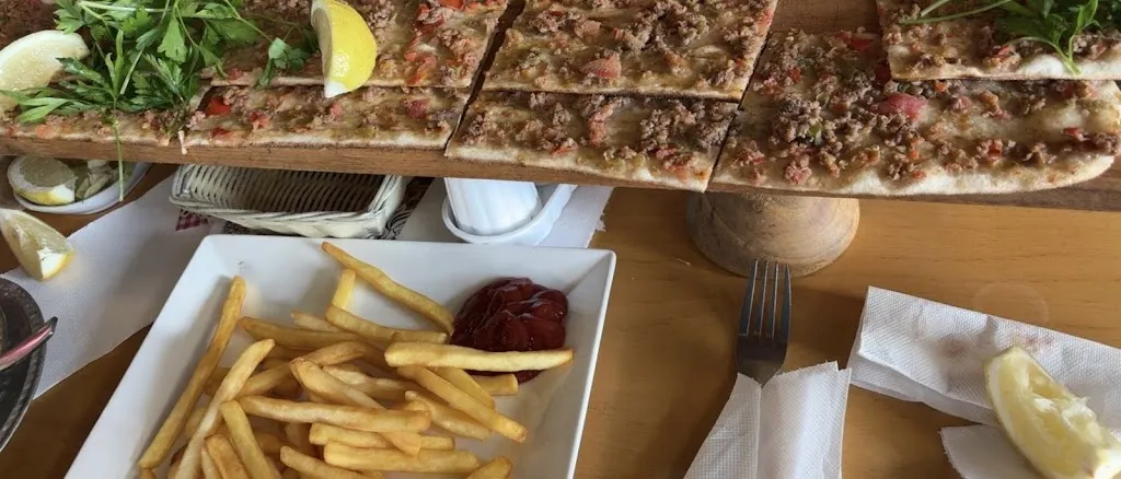 Hayrullah Koc_Mevlana etliekmek Grill_Dammarie-les-Lys_review