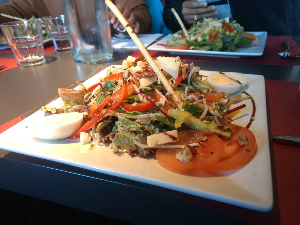 Dnyneshwar Radkar_BRASSERIE LE VOLANT_Cébazat_review