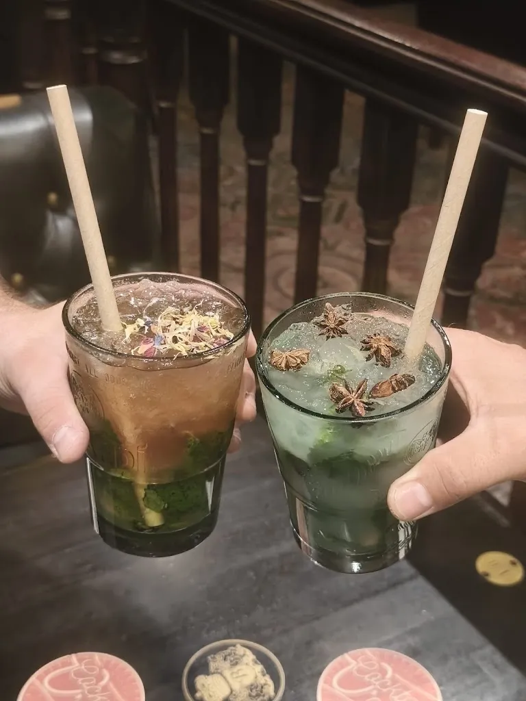 Mathilde lagueste_Au Bureau - Pub et Brasserie_Dammarie-les-Lys_Bewertung