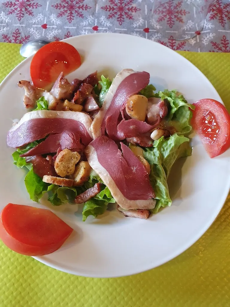 Nancy Leger_Le petit berrichon - Bar / Restaurant / Sandwicherie_Dun-sur-Auron_review