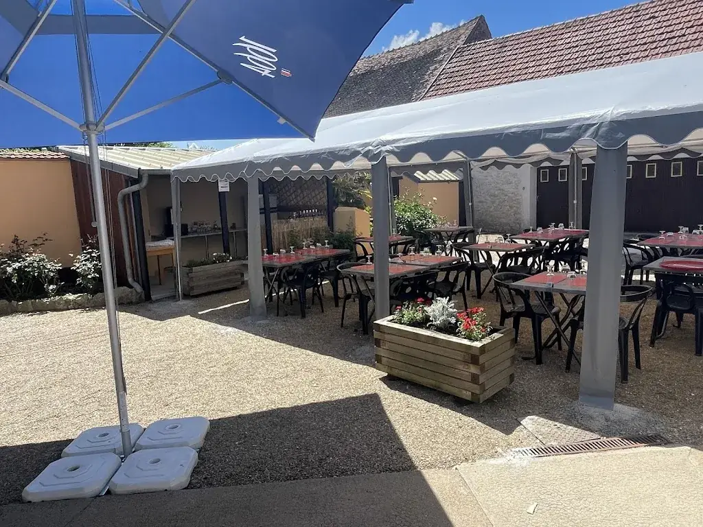 Le Rempart Dunois_Dun-sur-Auron_slider_image_3