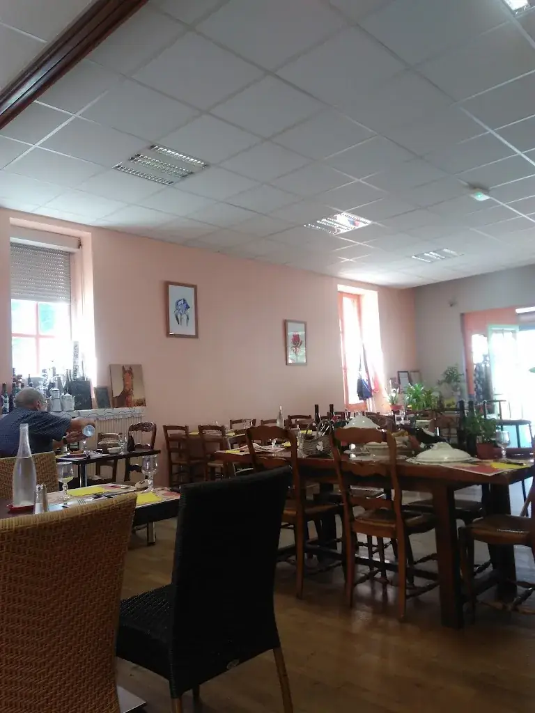 Bar - Restaurant La Belle Epoque_Écueillé_slider_image_3