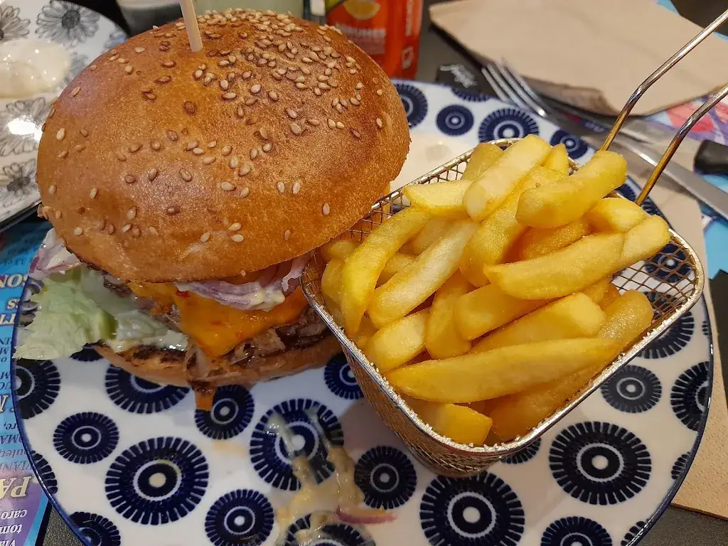 Francine Taupin_LA FORGE_Vignoux-sur-Barangeon_reseña