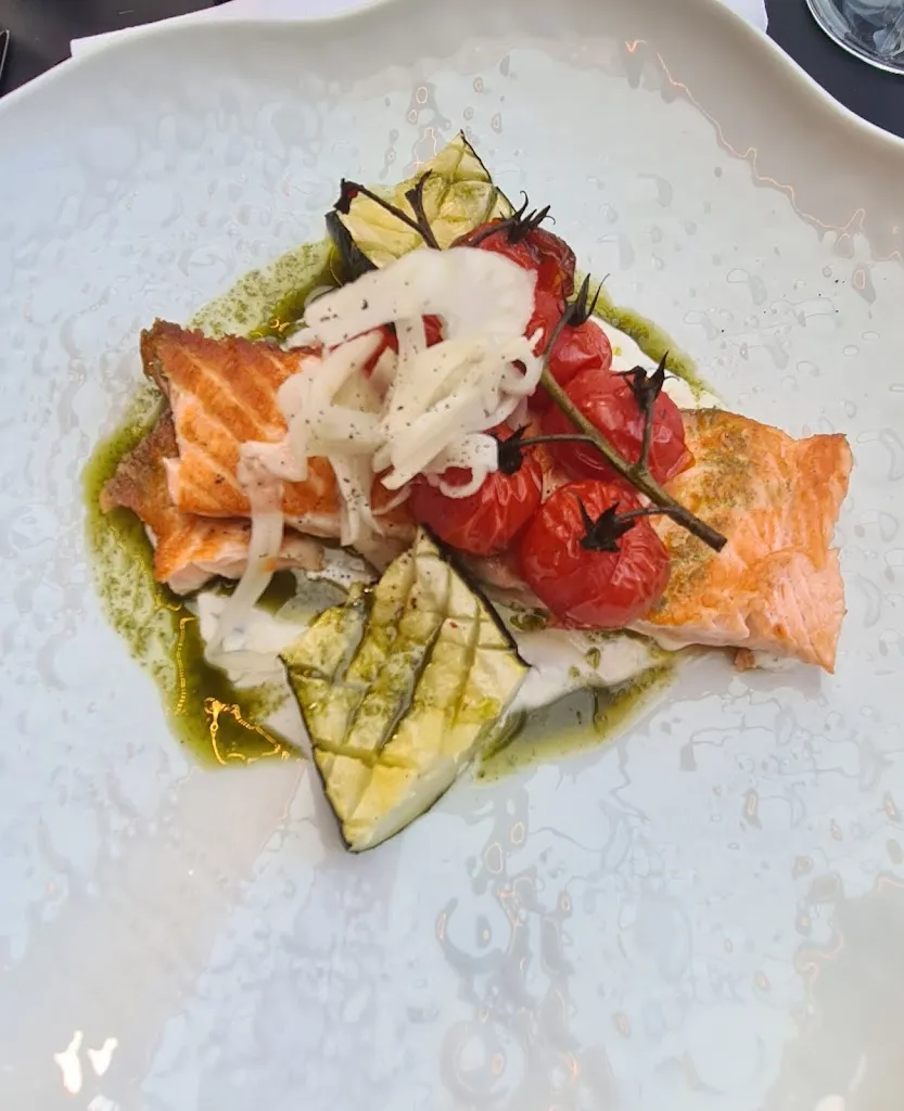 1_Dreux_slider_image_3