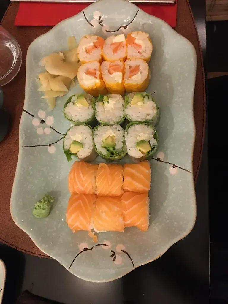 Manu R_Magic sushi_Dreux_review