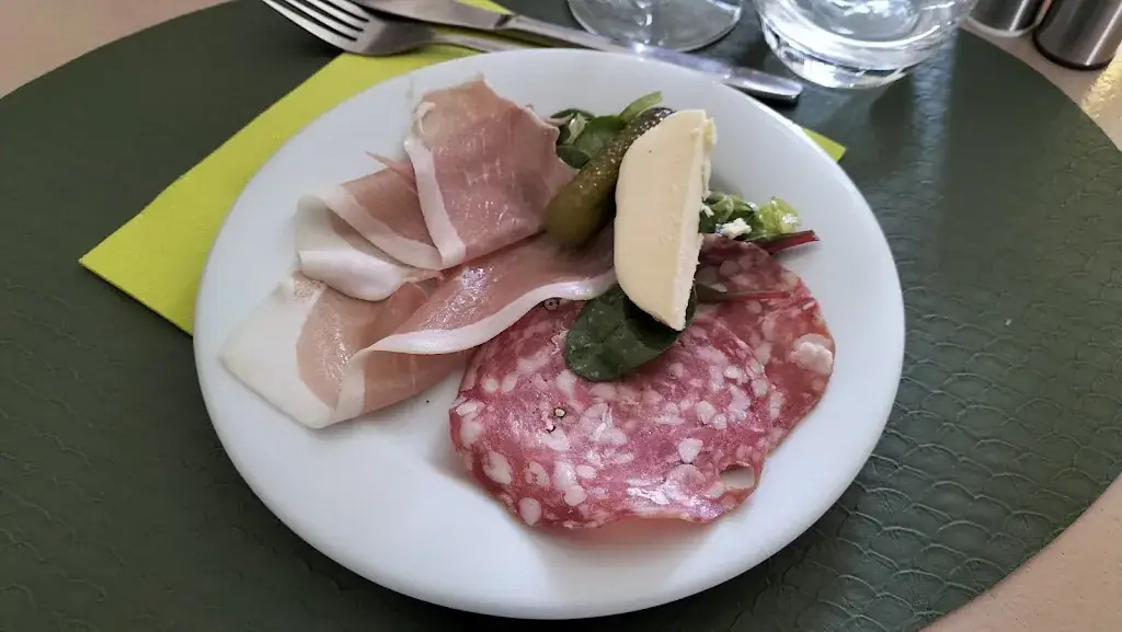 Menu_Auberge du Cheval Blanc_Sully-la-Chapelle_image_8