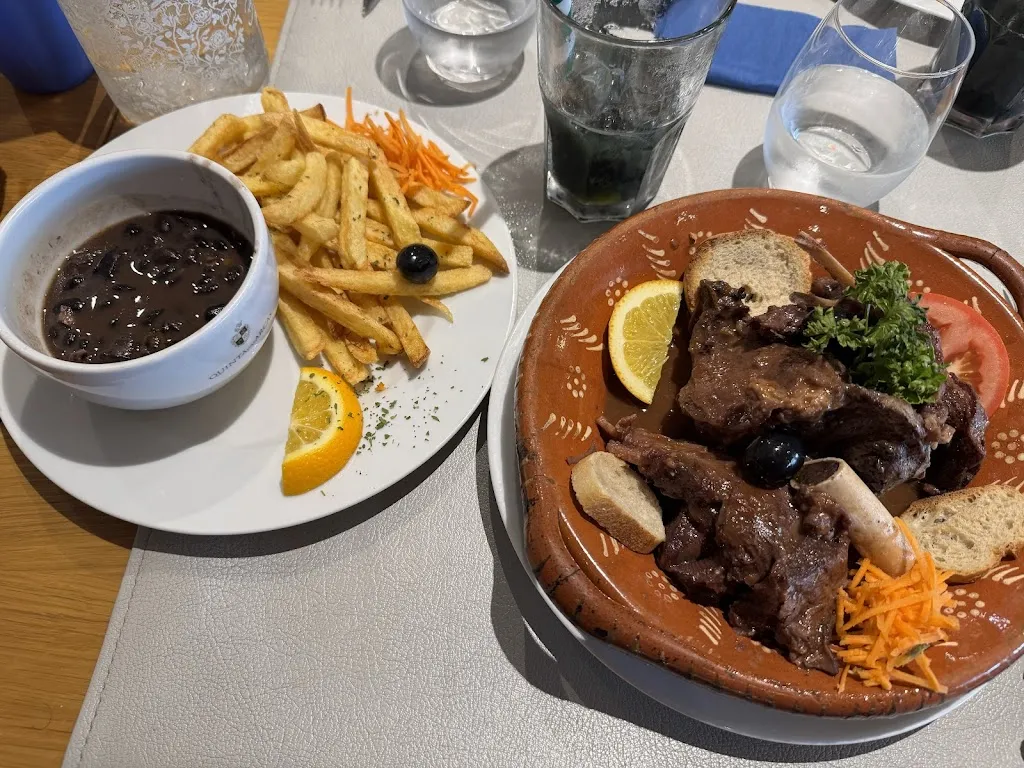 Paulo & Marie_Fleury-les-Aubrais_slider_image_3