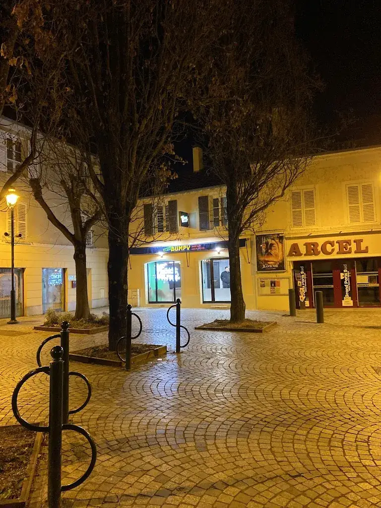 Ilyes Mezari_Uncle Bumpy - Corbeil_Corbeil-Essonnes_avis