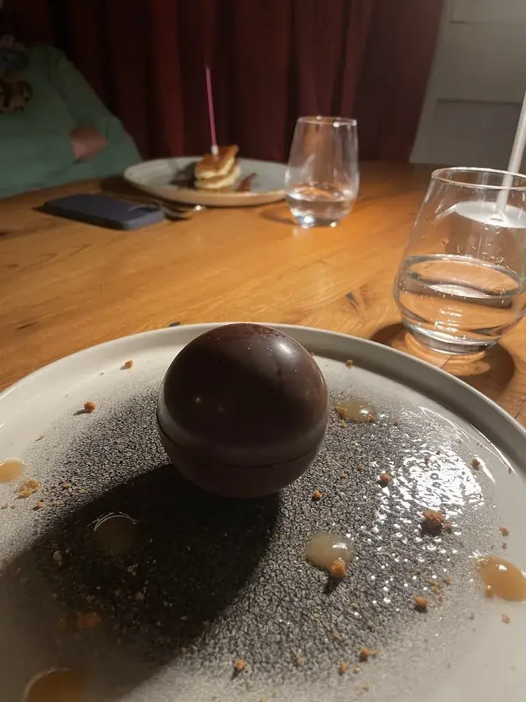 Menu_Aux _ _ Armes de France_Corbeil-Essonnes_image_6