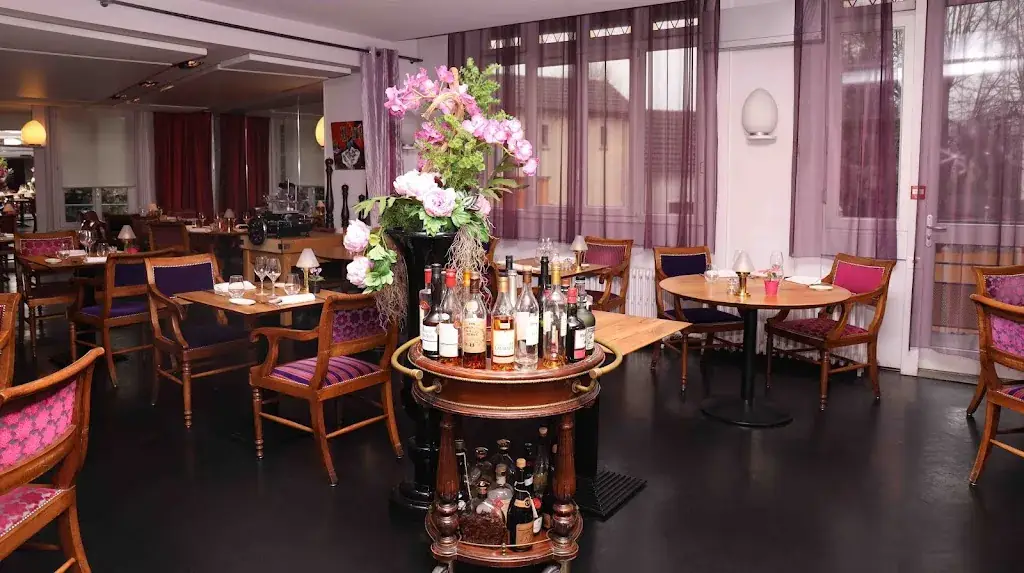 Aux _ _ Armes de France restaurant à Corbeil-Essonnes