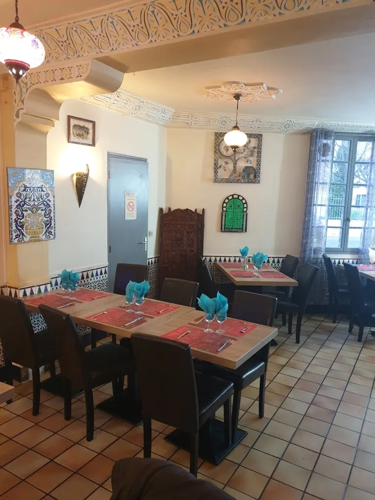 Paul STENDHAL_Le Hoggar_Corbeil-Essonnes_review