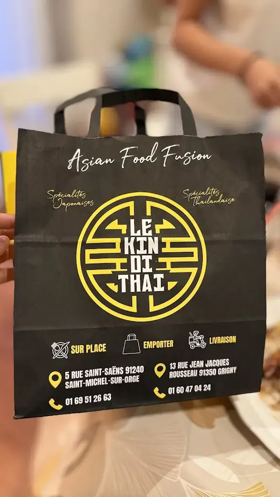 Jilali_ Id_Le Kin Di Thai Corbeil_Corbeil-Essonnes_review