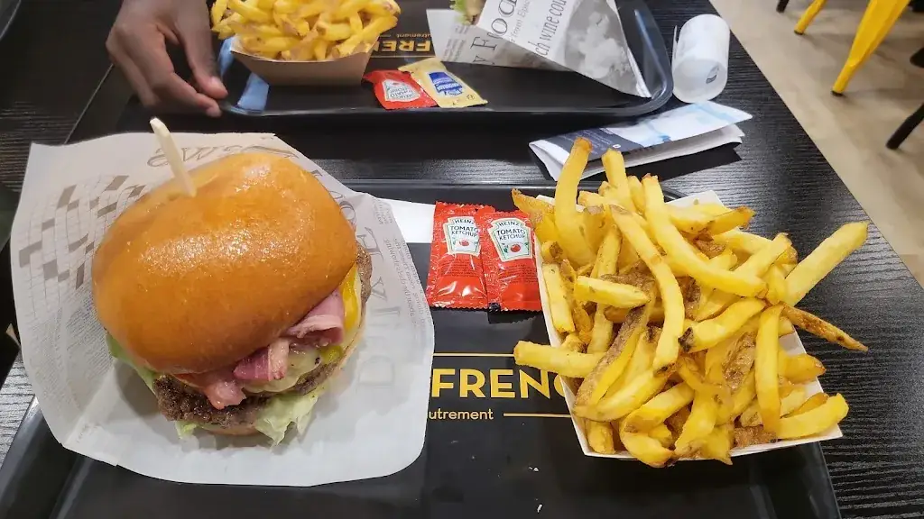 Sebastien Sylvestre_L’Instant Frenchy Corbeil-Essonnes_Corbeil-Essonnes_review