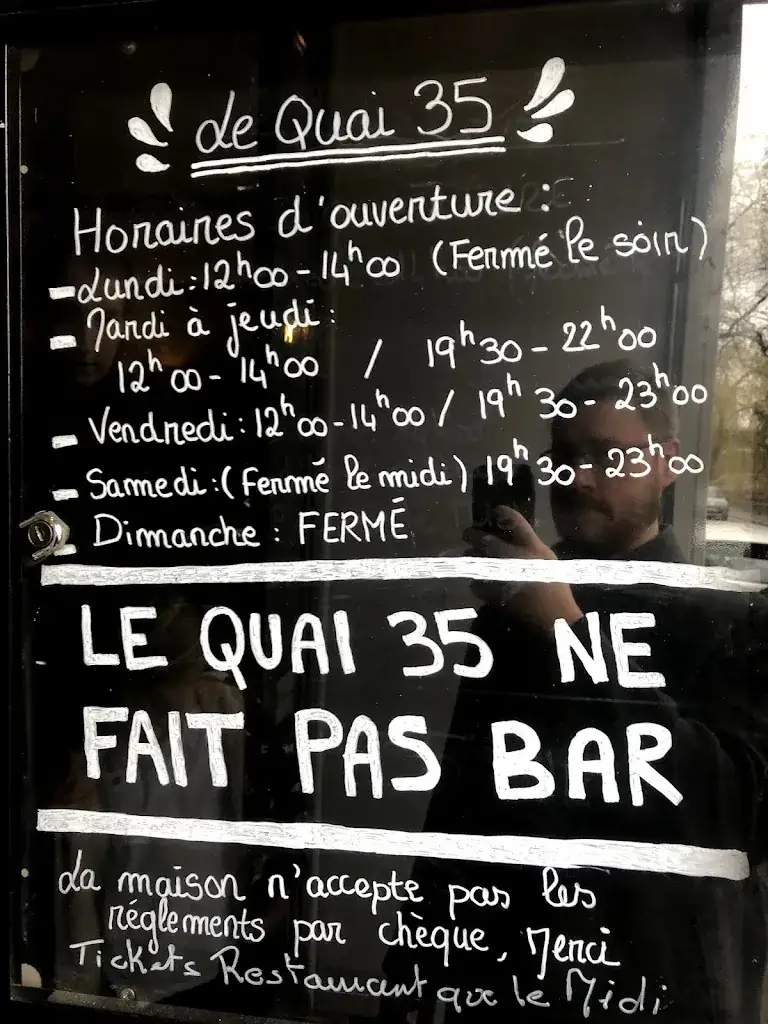 Caleb Carter_Quai 35_Corbeil-Essonnes_review