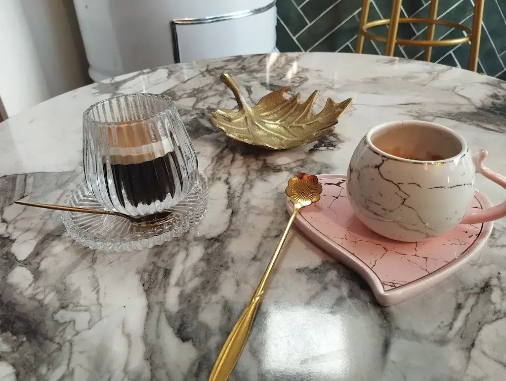 Nadia Mleczko_Le Jardin des Corbeilles_Chevilly-Larue_review