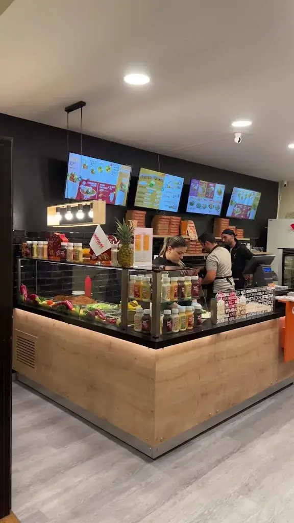 Ertuğrul Güner_Çiğköftem Corbeil_Corbeil-Essonnes_review