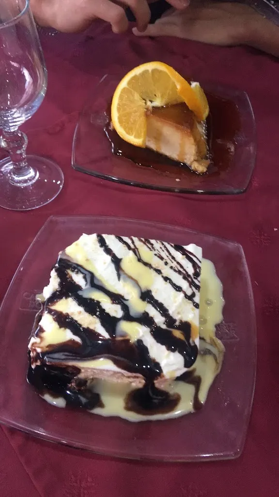 Véronique Ribeiro_Le Lusitanos_Corbeil-Essonnes_review