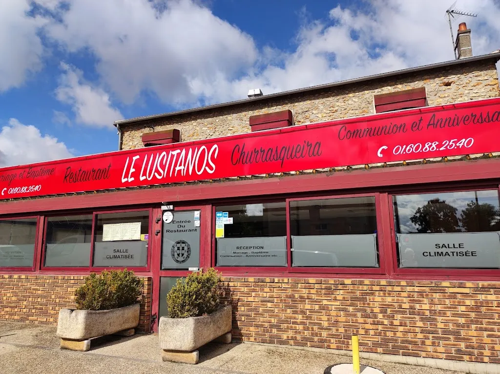 Le Lusitanos_Corbeil-Essonnes_slider_image_1