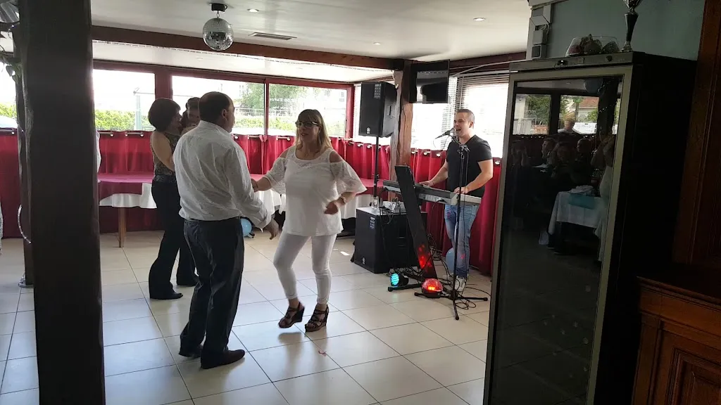 Le Lusitanos_Corbeil-Essonnes_slider_image_2