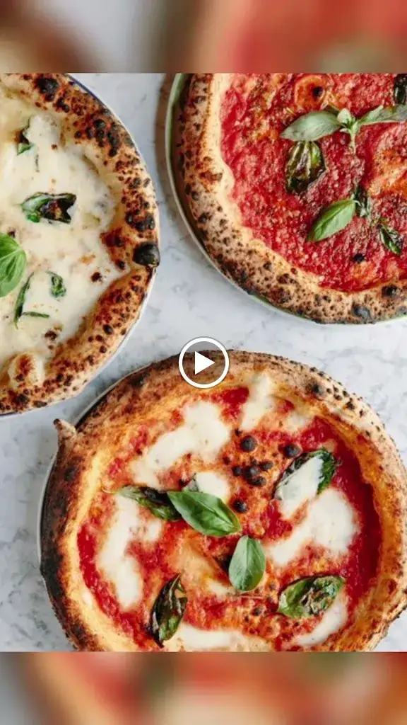 DELLA CASA UGO_Hanches_slider_image_2