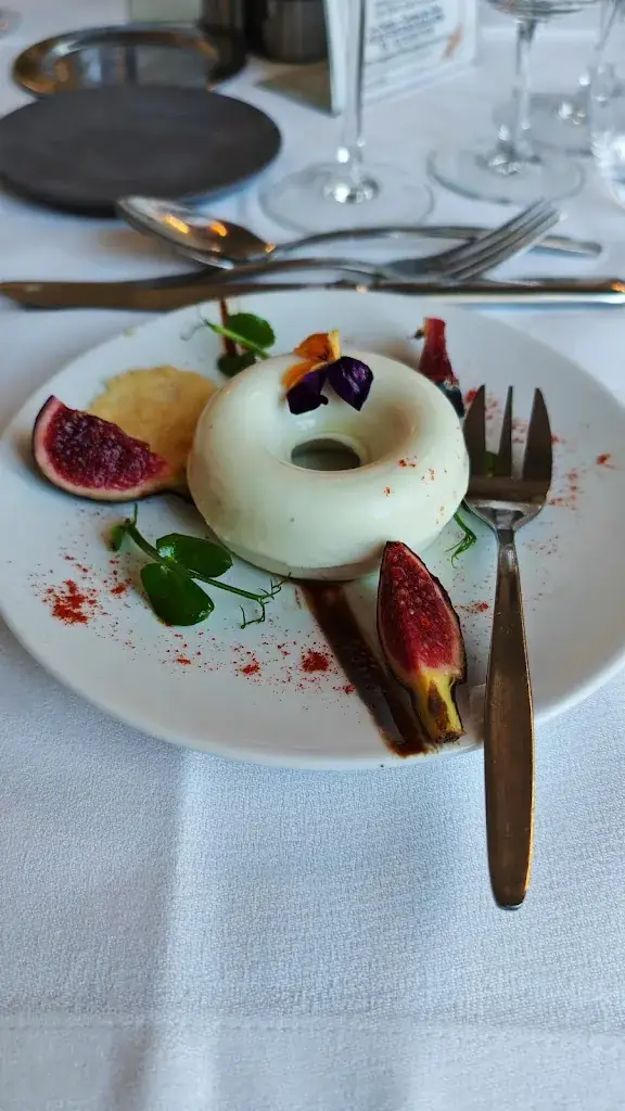 Bruno MZA_Les Saules_Fontenay-sur-Loing_review