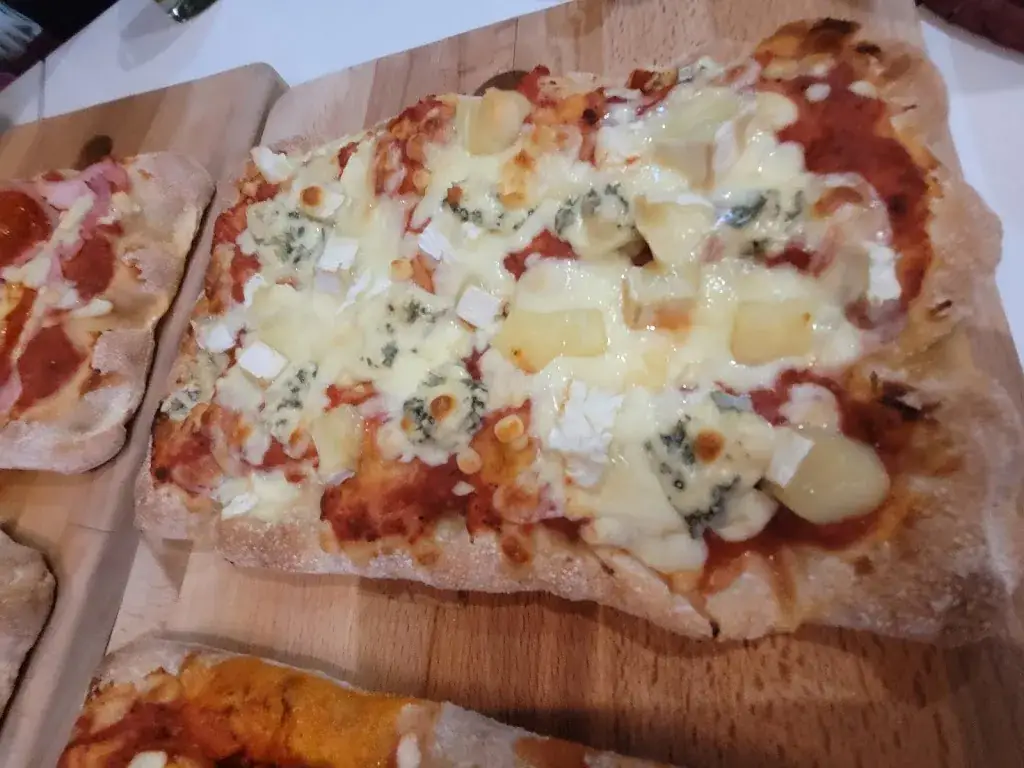 Le V & P_Genillé_slider_image_2