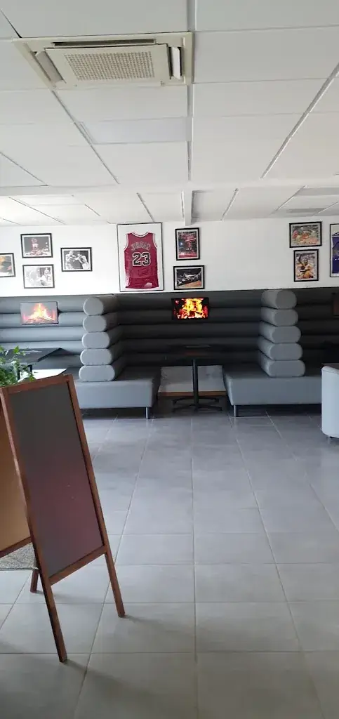 Le Vingt-Trois_Montargis_slider_image_2