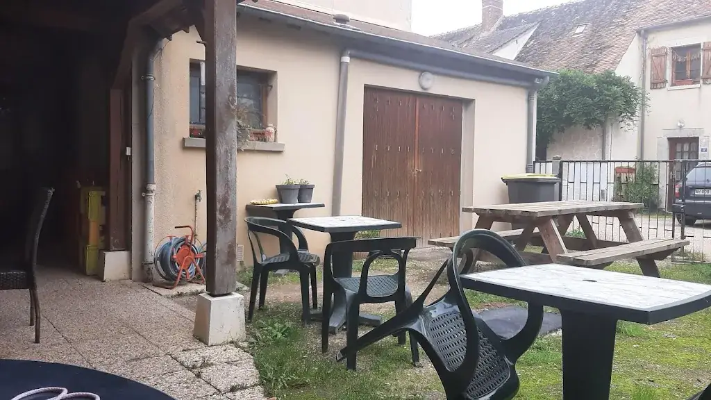 Auberge du Pont du Gril_Griselles_slider_image_1