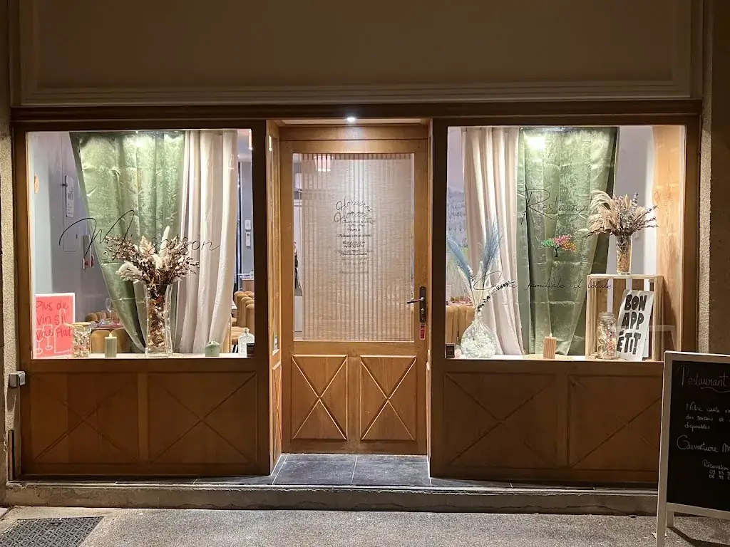 Mi-saison Restaurant in Buis-les-Baronnies