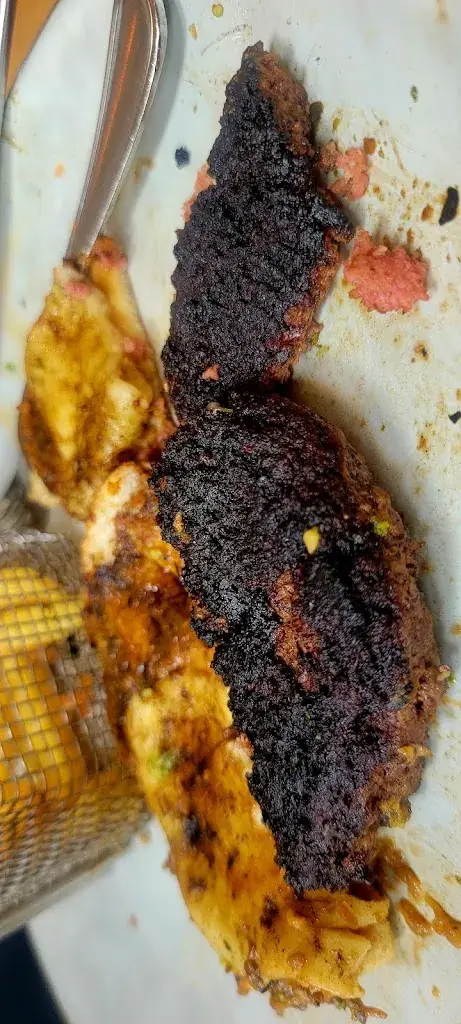 Bb Line_Le Cheval blanc_Château-Landon_review