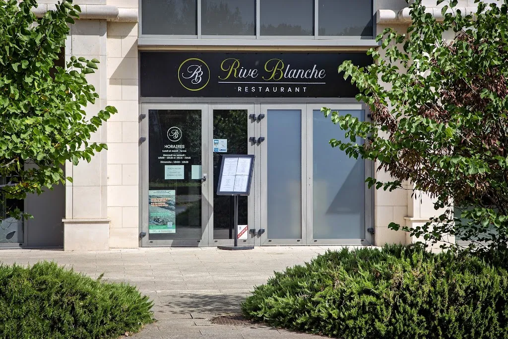 Restaurant Rive Blanche_Saint-Cyr-sur-Loire_slider_image_1