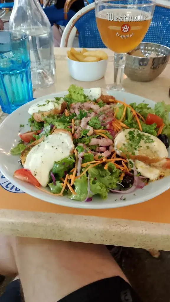 Quentin M. _Brasserie des cigales_Buis-les-Baronnies_review