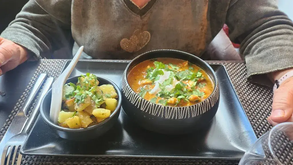 René Agnès_L'Ardoise_Graçay_review