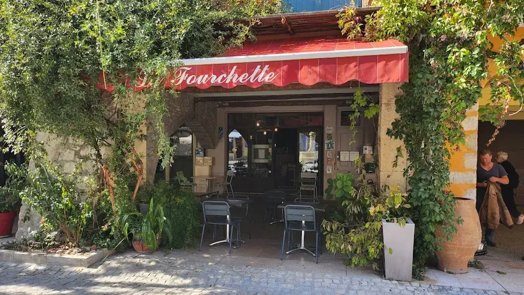 Restaurant La Fourchette_Buis-les-Baronnies_slider_image_1