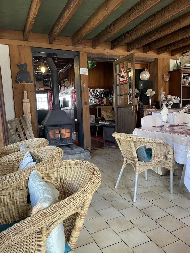 Ian Mackintosh_Le Cottage_Éguzon-Chantôme_review