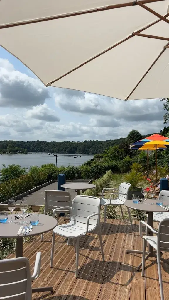 Blue Berry Café restaurant in Éguzon-Chantôme