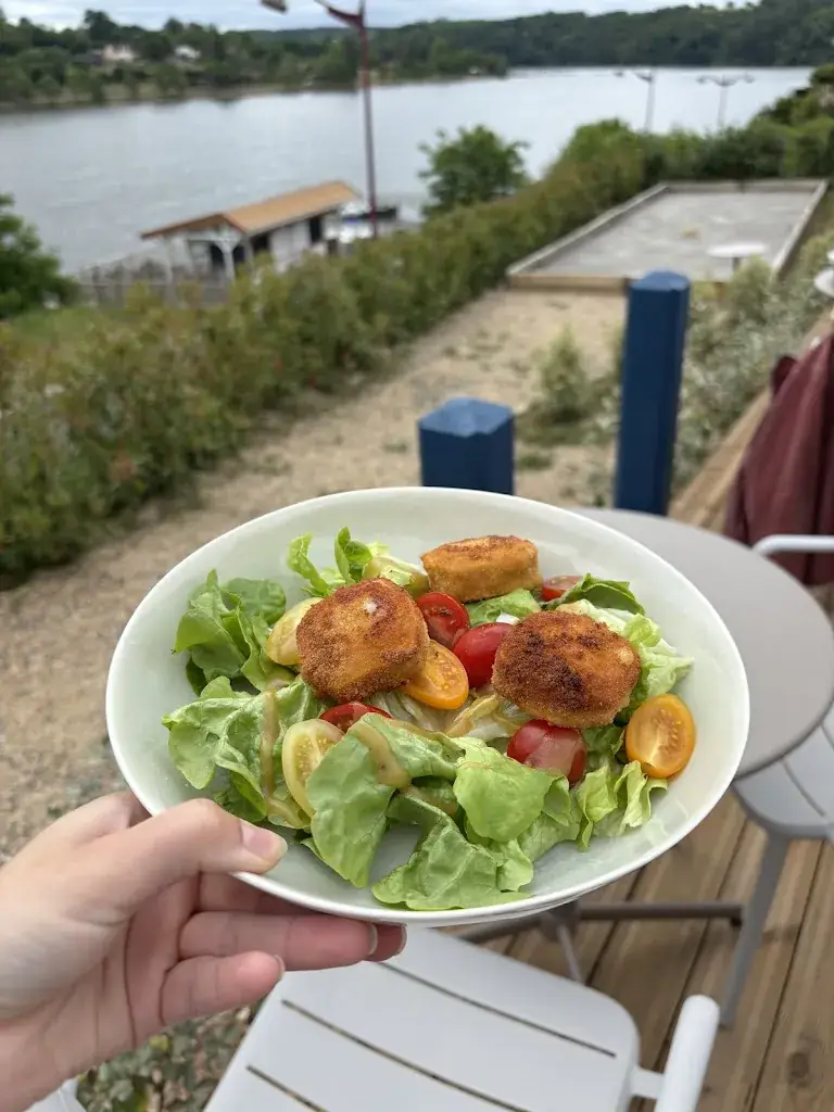 Blue Berry Café_Éguzon-Chantôme_slider_image_3