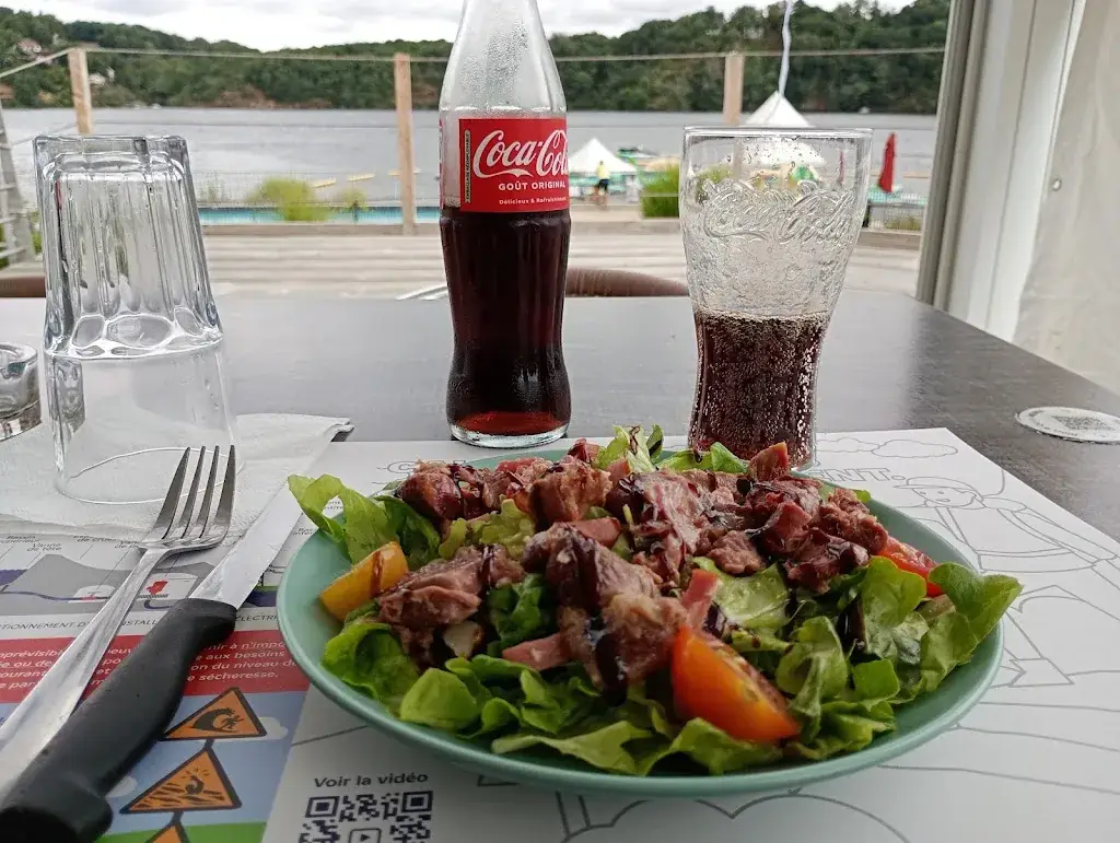 La Plage By Guillemin_Éguzon-Chantôme_slider_image_2